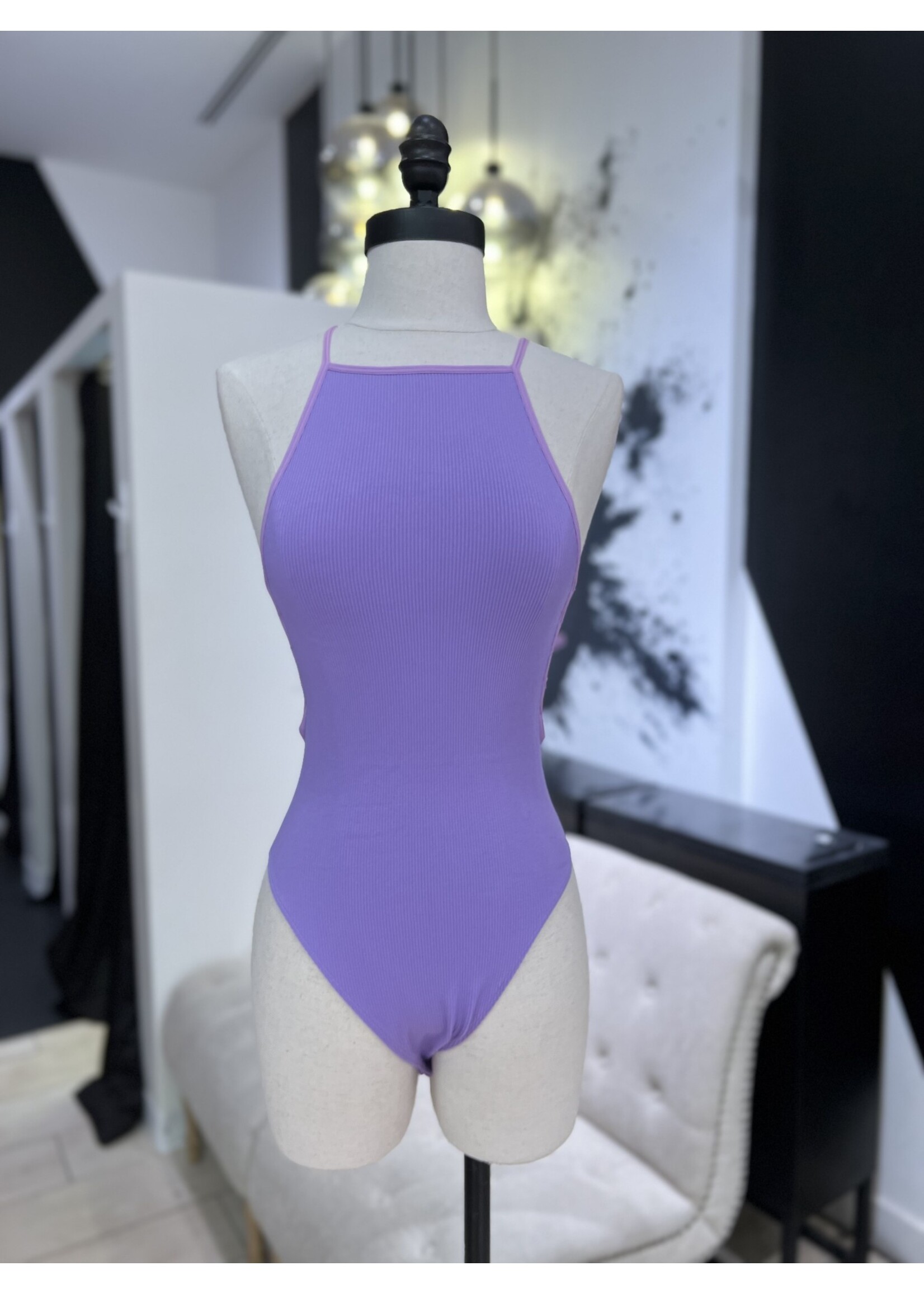 LEXISSBOUTIQUE sleevless high neck bodysuit