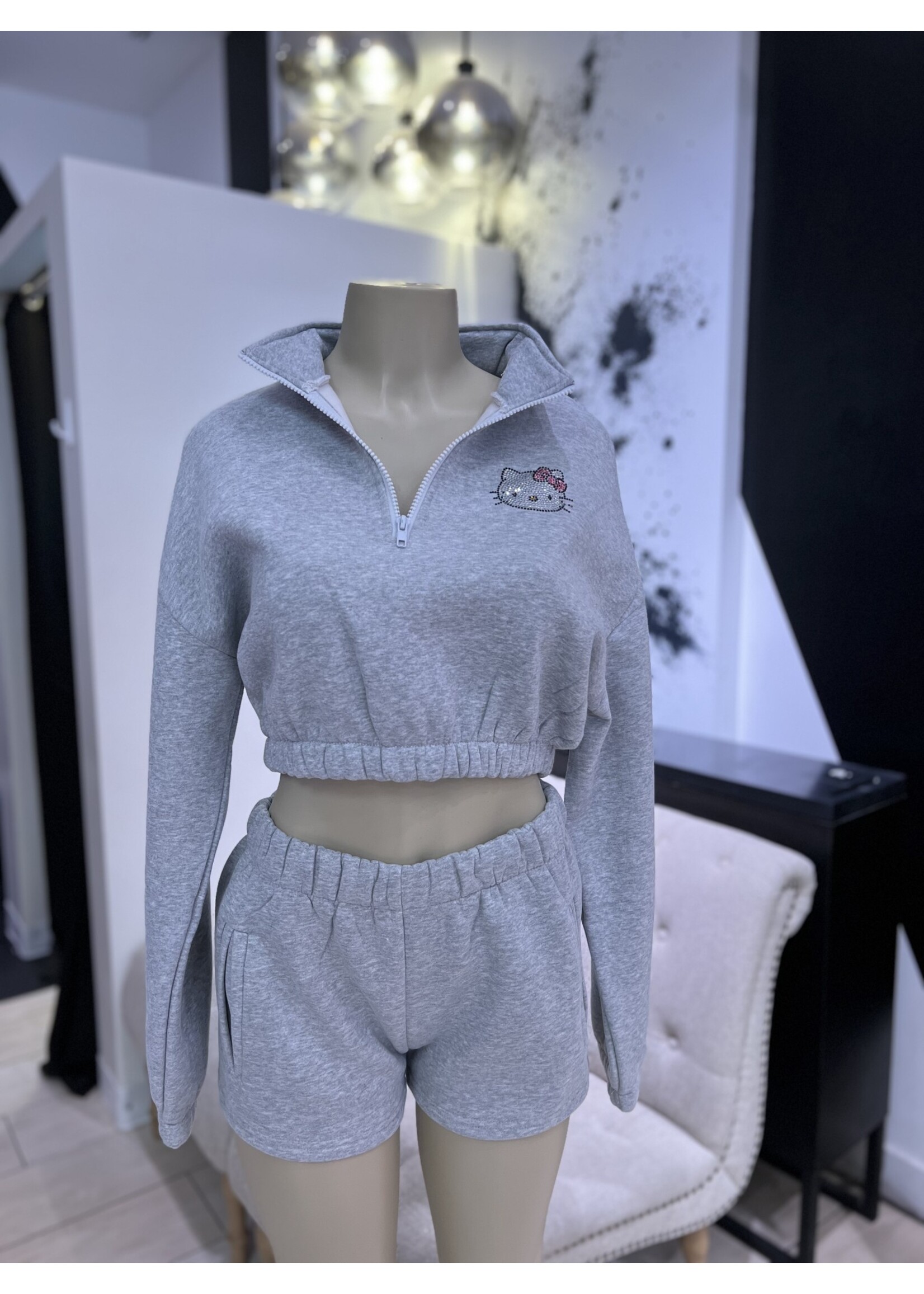 LEXISSBOUTIQUE bling hello kitty  half zip up/shorts set
