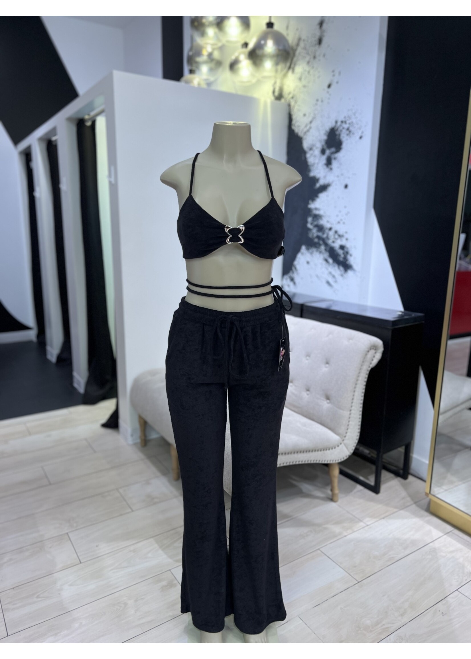 LEXISSBOUTIQUE Velour Bell Bottom Pant  Set