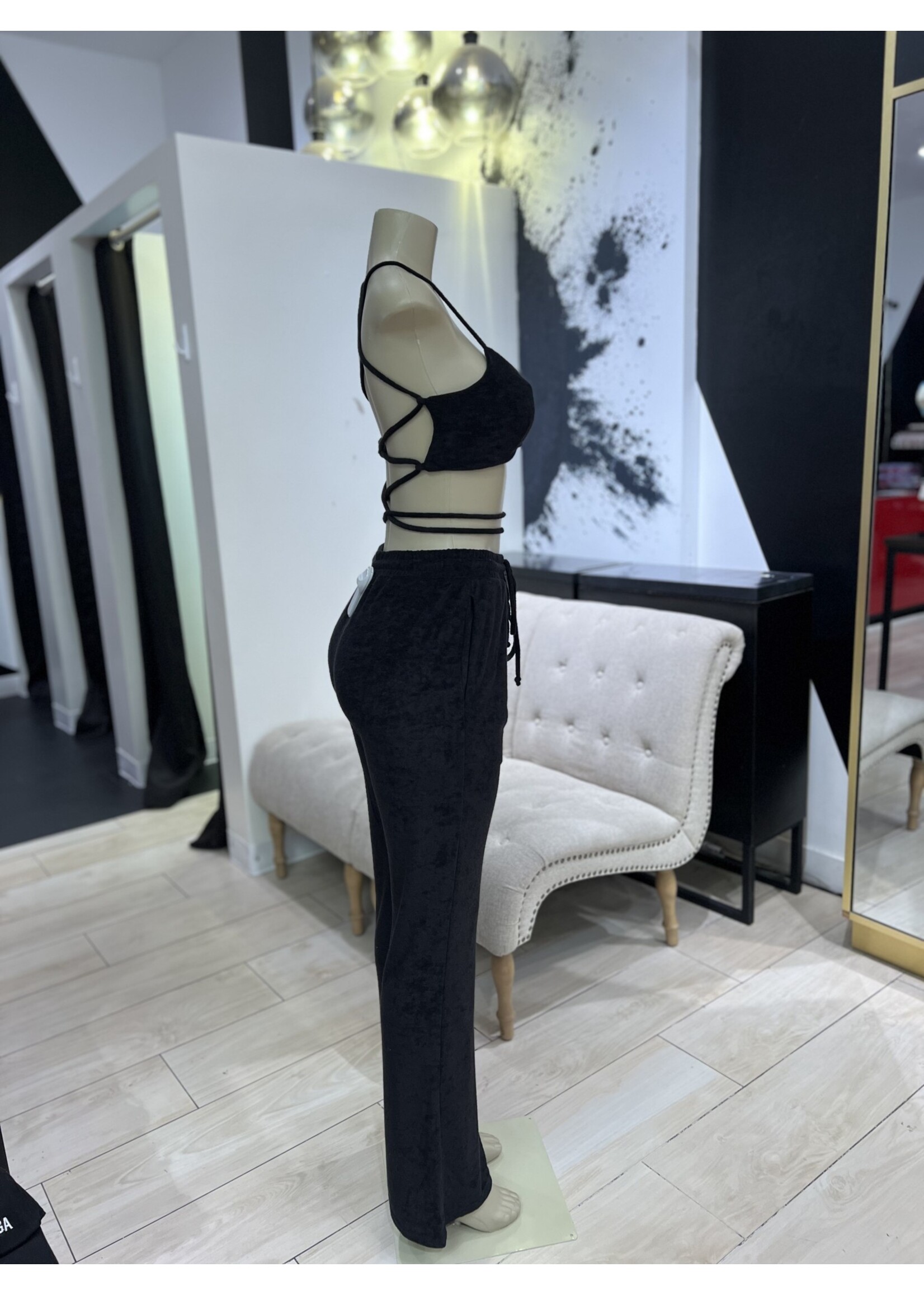 LEXISSBOUTIQUE Velour Bell Bottom Pant  Set