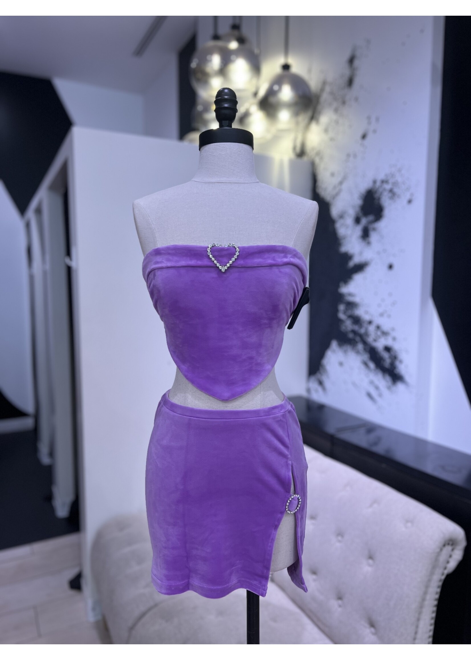 LEXISSBOUTIQUE velvet bling heart back tie top & skirt set