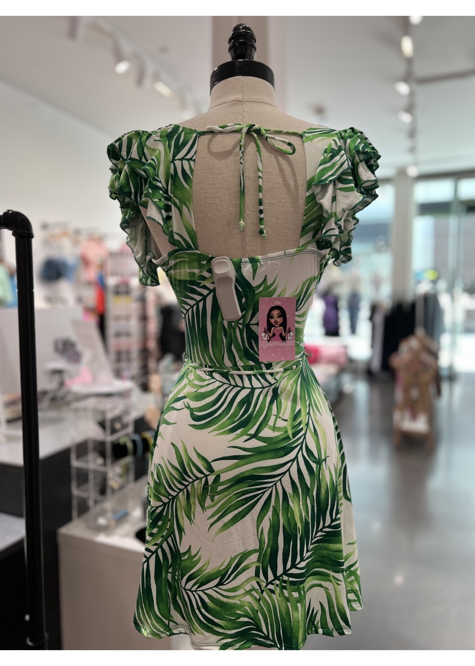 LEXISSBOUTIQUE leaf print layered ruffle -  waist tie dress