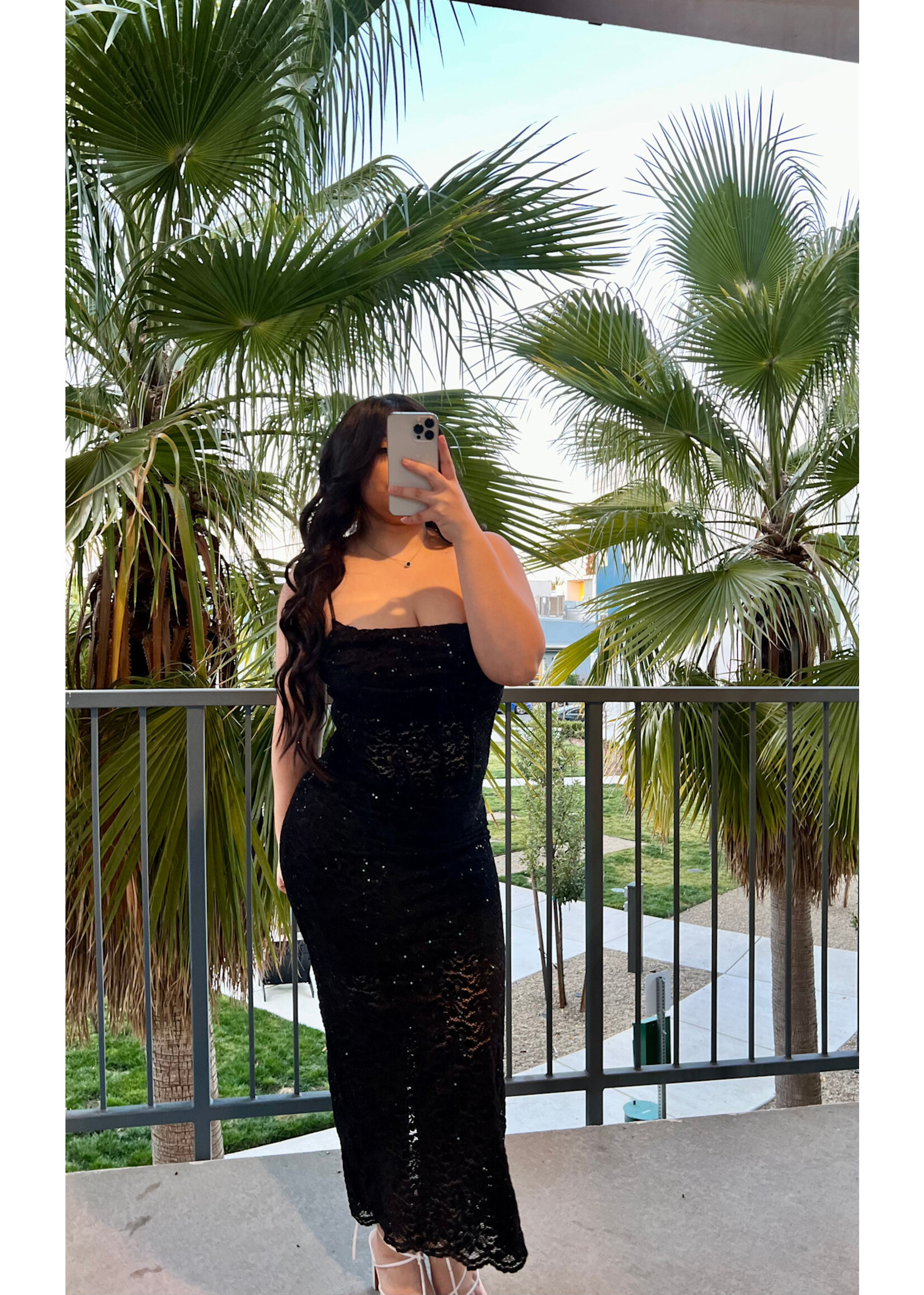 LEXISSBOUTIQUE Cerelia Midi Dress