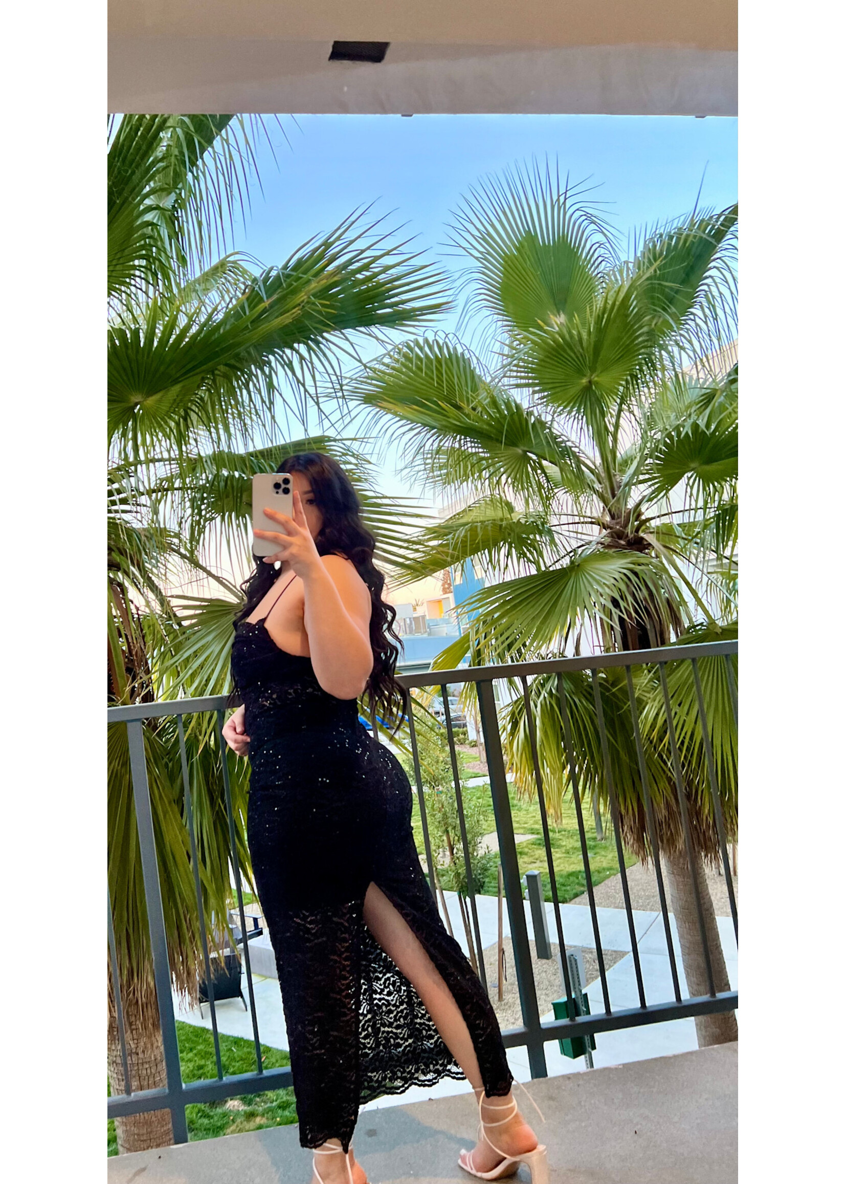 LEXISSBOUTIQUE Cerelia Midi Dress