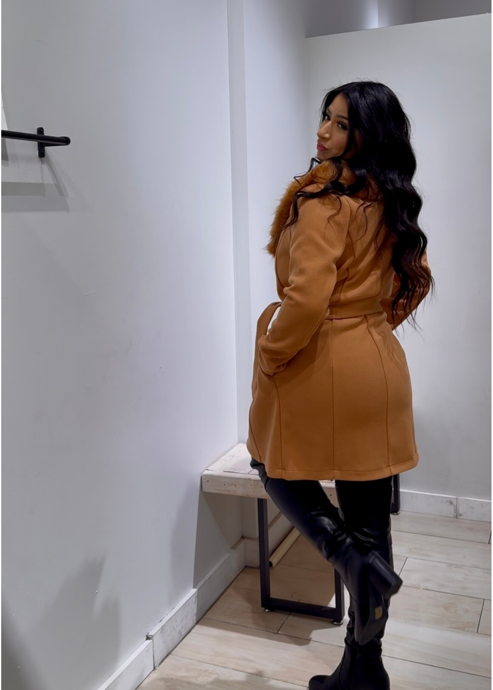 LEXISSBOUTIQUE Johana Fur collar Jacket FINAL SALE