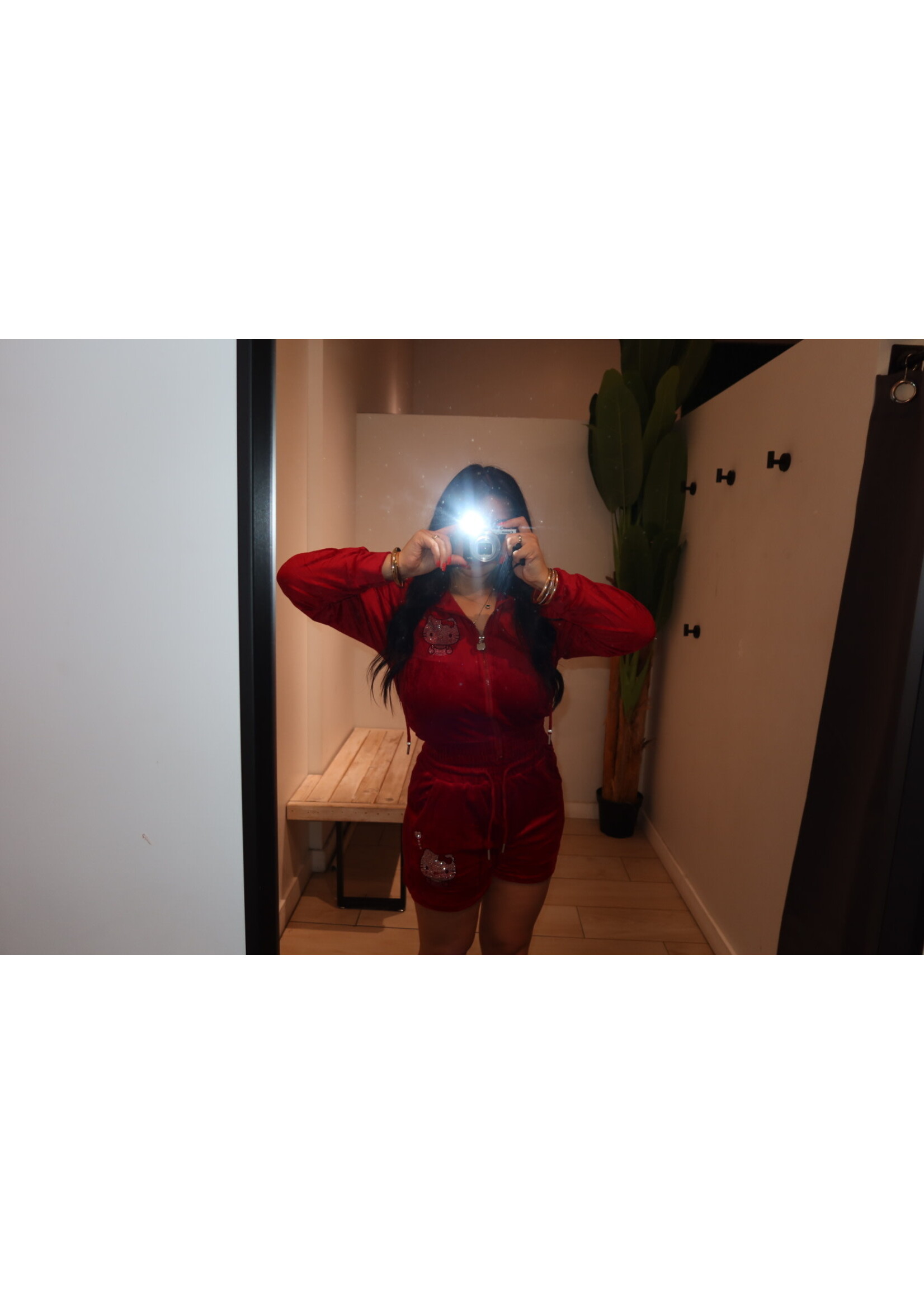 LEXISSBOUTIQUE Kitty Velour Short Set