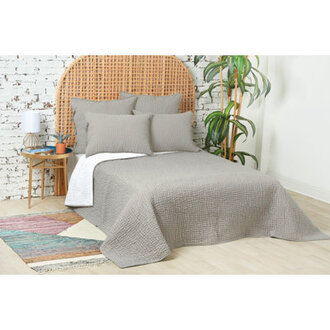Bano White Standard Cotton Reversible Quilt Size: Queen Quilt