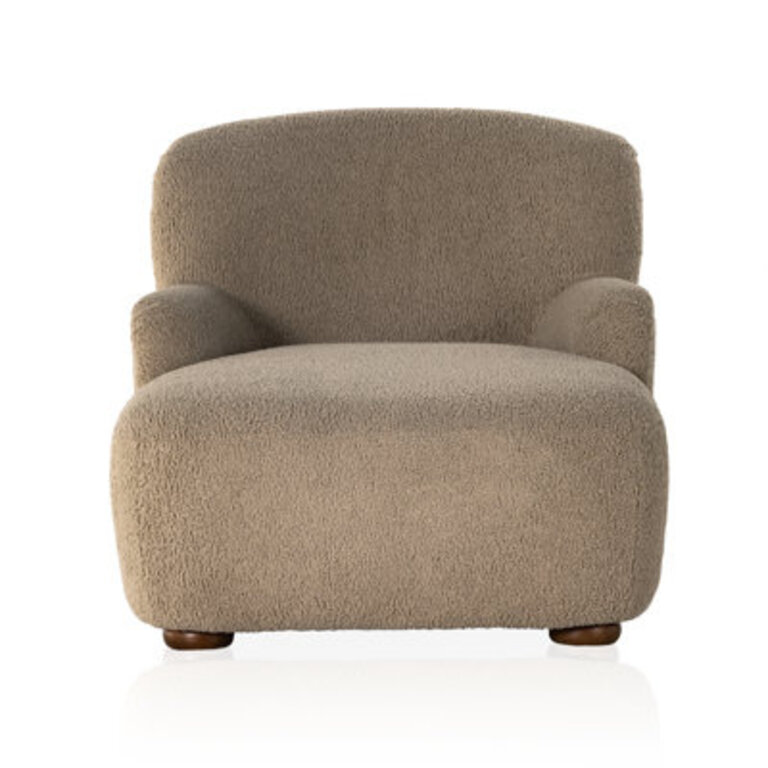 Alura 36 W Lounge Chair