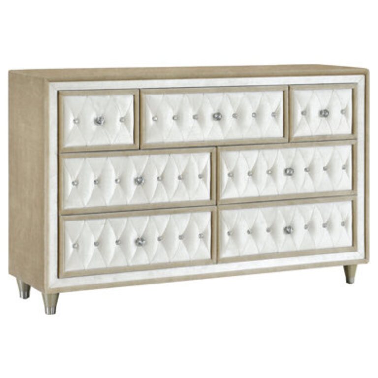 Boykins 605 W 7 - Drawer Dresser
