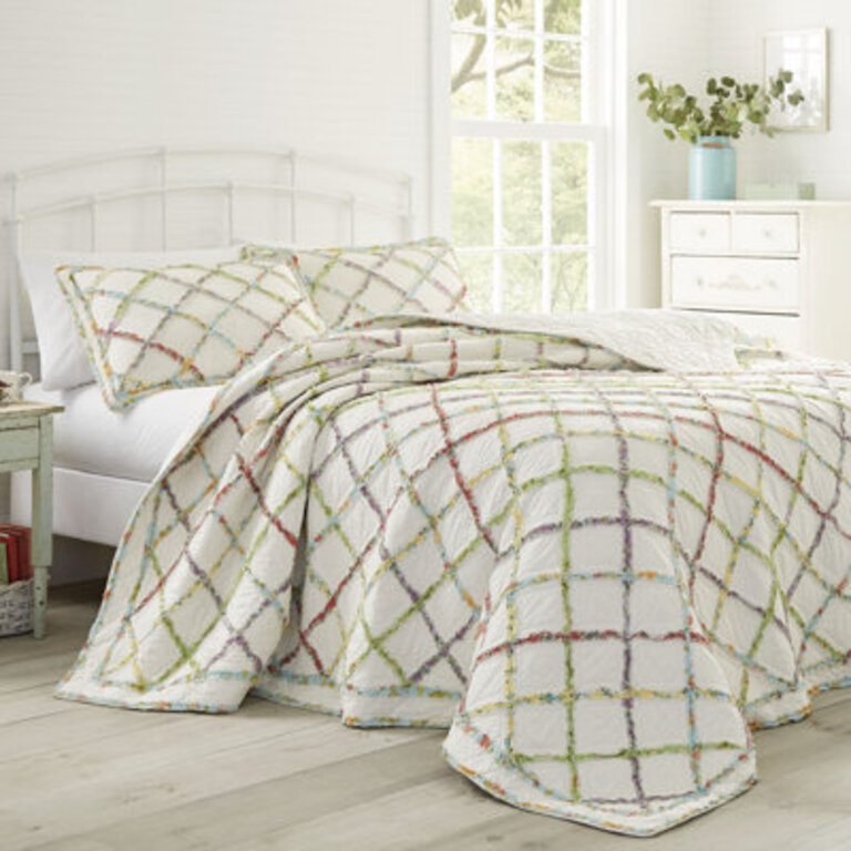 Ruffled Garden Reversible Cotton Quilt