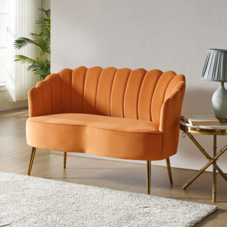Hendrix 502 Velvet Loveseat