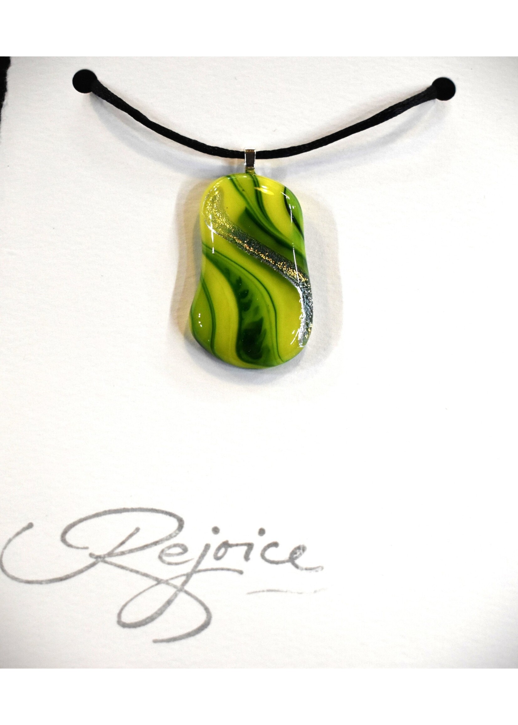SELAH VIA Green Swirl Glass Charm Necklace