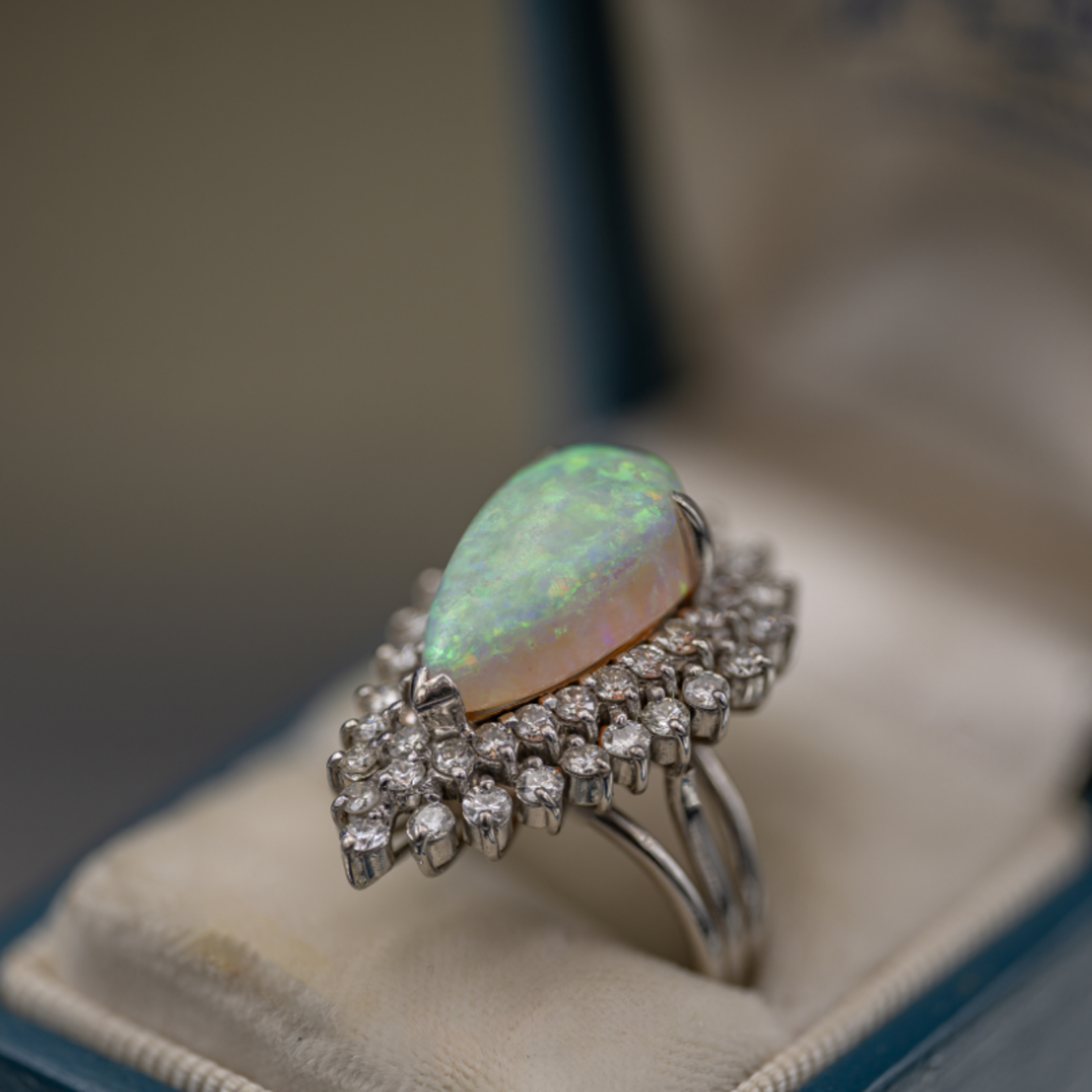 18k White Gold 7ct Australian Opal & 1.75cttw Diamond Ring