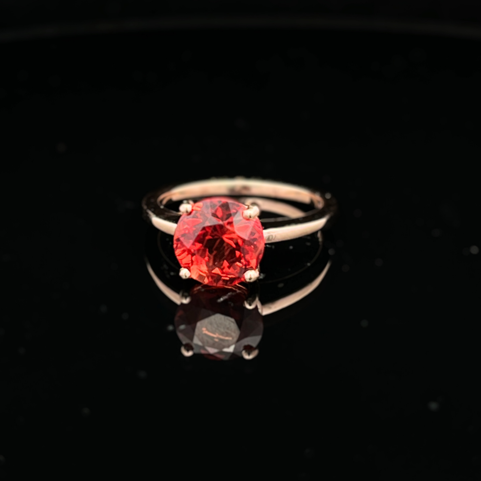 14k Rose Gold 2ct Red Oregon Sunstone Solitaire Fashion Ring