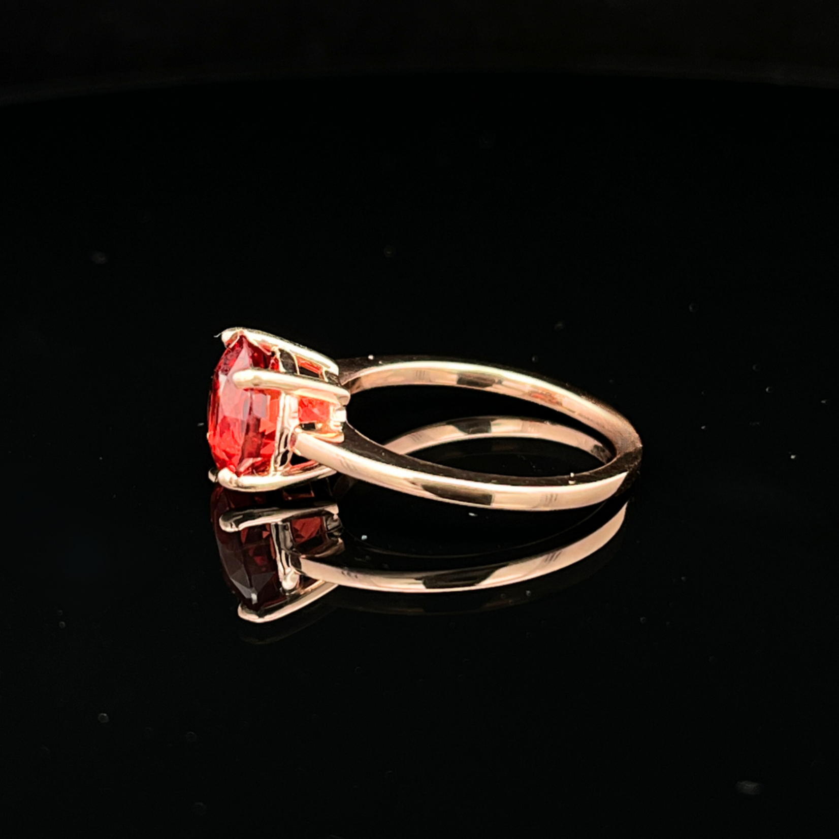 14k Rose Gold 2ct Red Oregon Sunstone Solitaire Fashion Ring