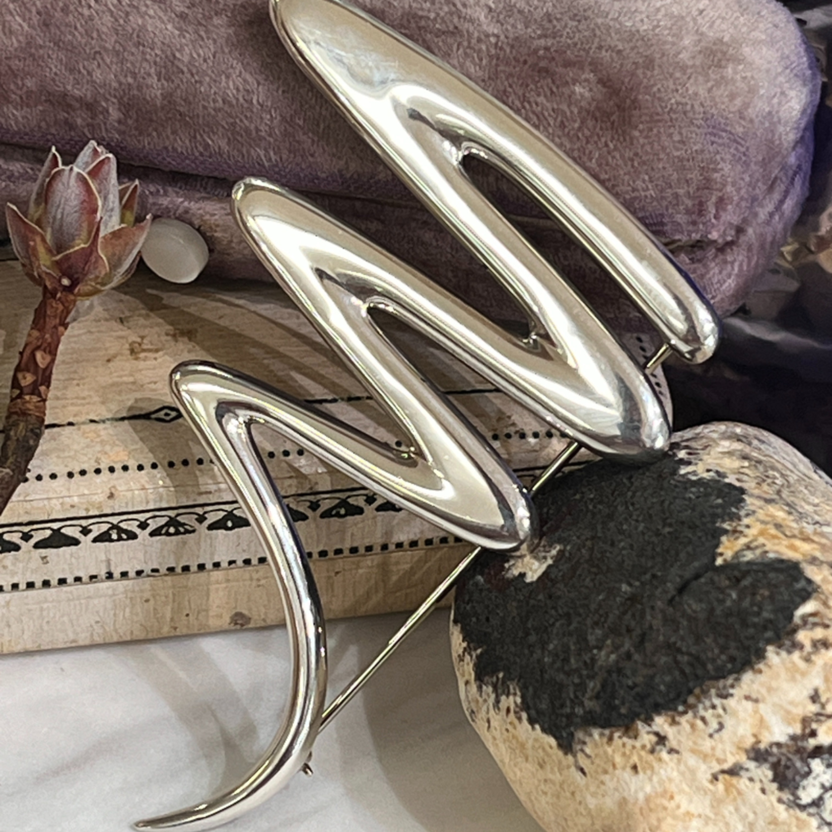 SJ Custom Jewelers Vintage Paloma Picasso for Tiffany's Sterling Silver "Zig Zag" Brooch