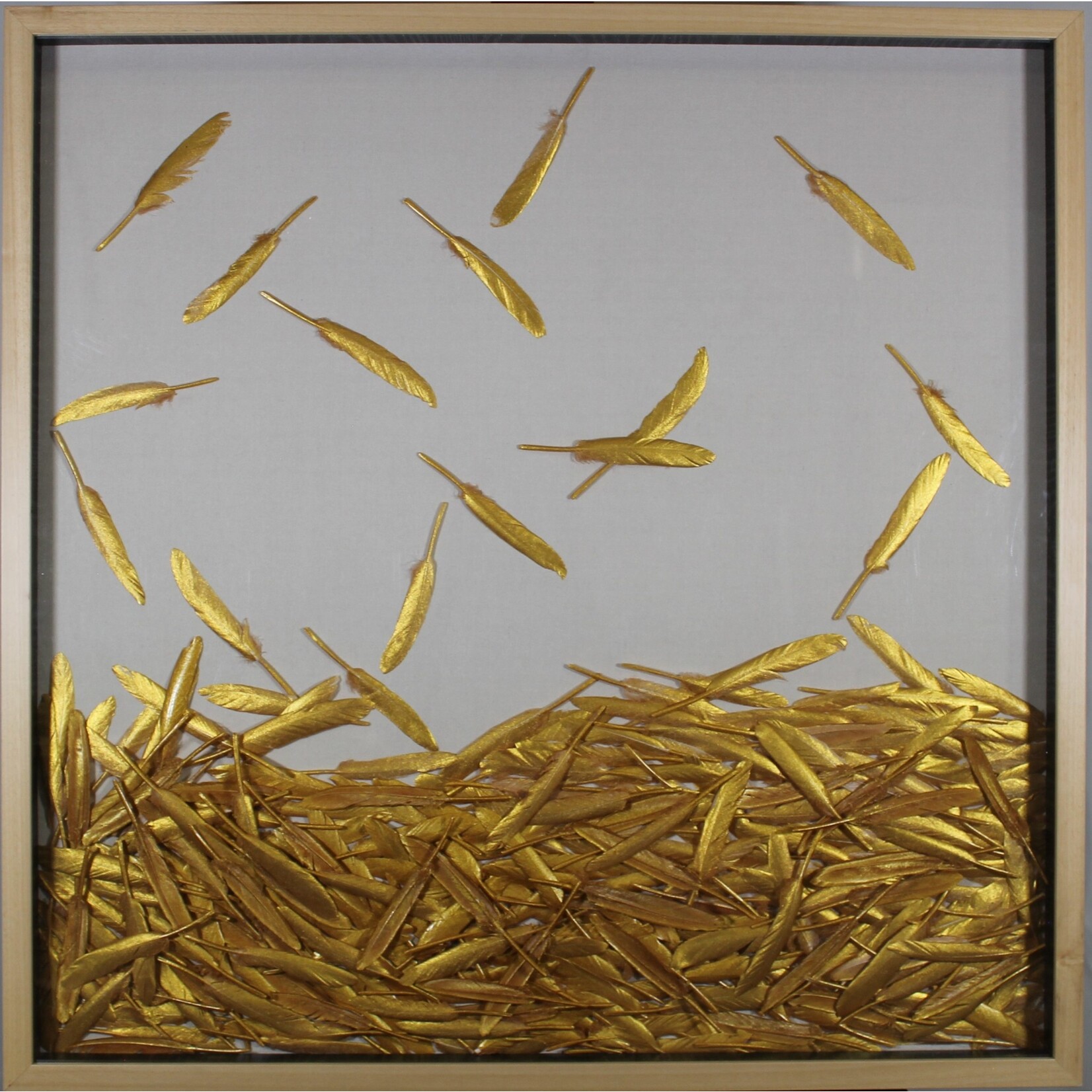 3D Art Golden Feathers In The Frame