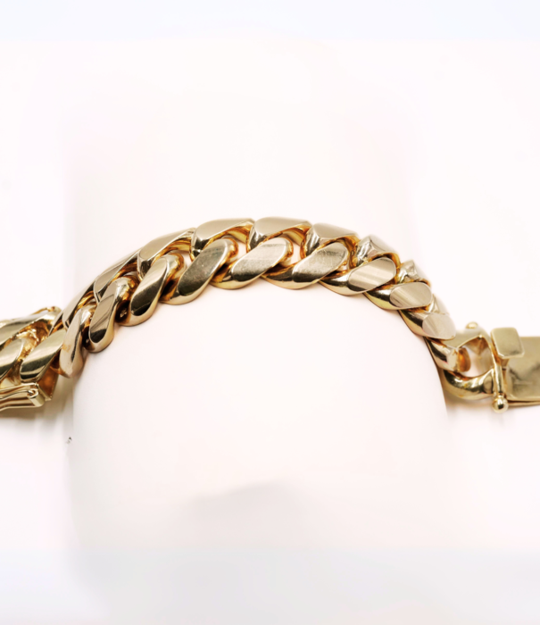 29 mm - Cuban Link Bracelet - 10K Solid Gold -  9 ¨ - 509.7g