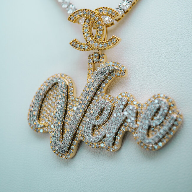 Get a Custom Quote for Your Personalized Gold & Diamond Pendant | Unik Jewelry