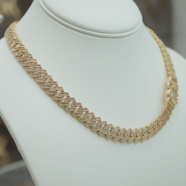 Cadena De Diamantes Baguette - 10K  - 17 pulgadas