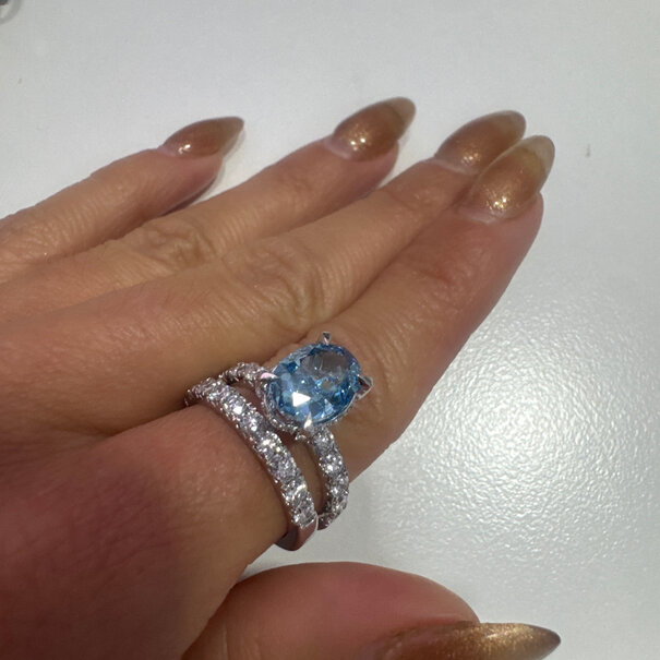 DUO Anillo-BLUE CENTER LAB-14K -3.01CTW-1.55CTW