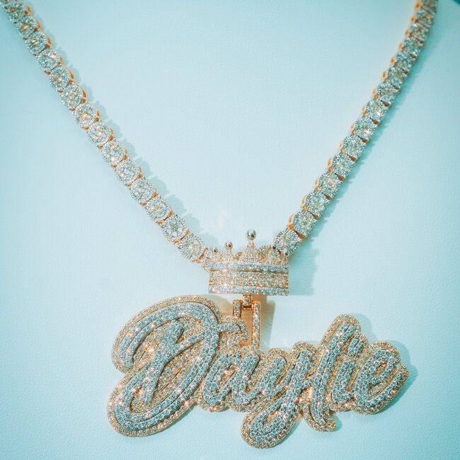 Get a Custom Quote for Your Personalized Gold & Diamond Pendant | Unik Jewelry