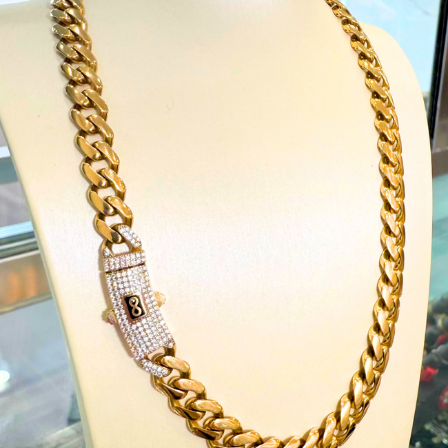 Monaco Chain 9MM – Solid 10K Gold – 17 Inches / 29.8 Grams | Unik Jewelry