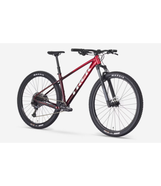 Trek TREK MARLIN 7 FURY RED FADE GEN 3 2026 LARGE