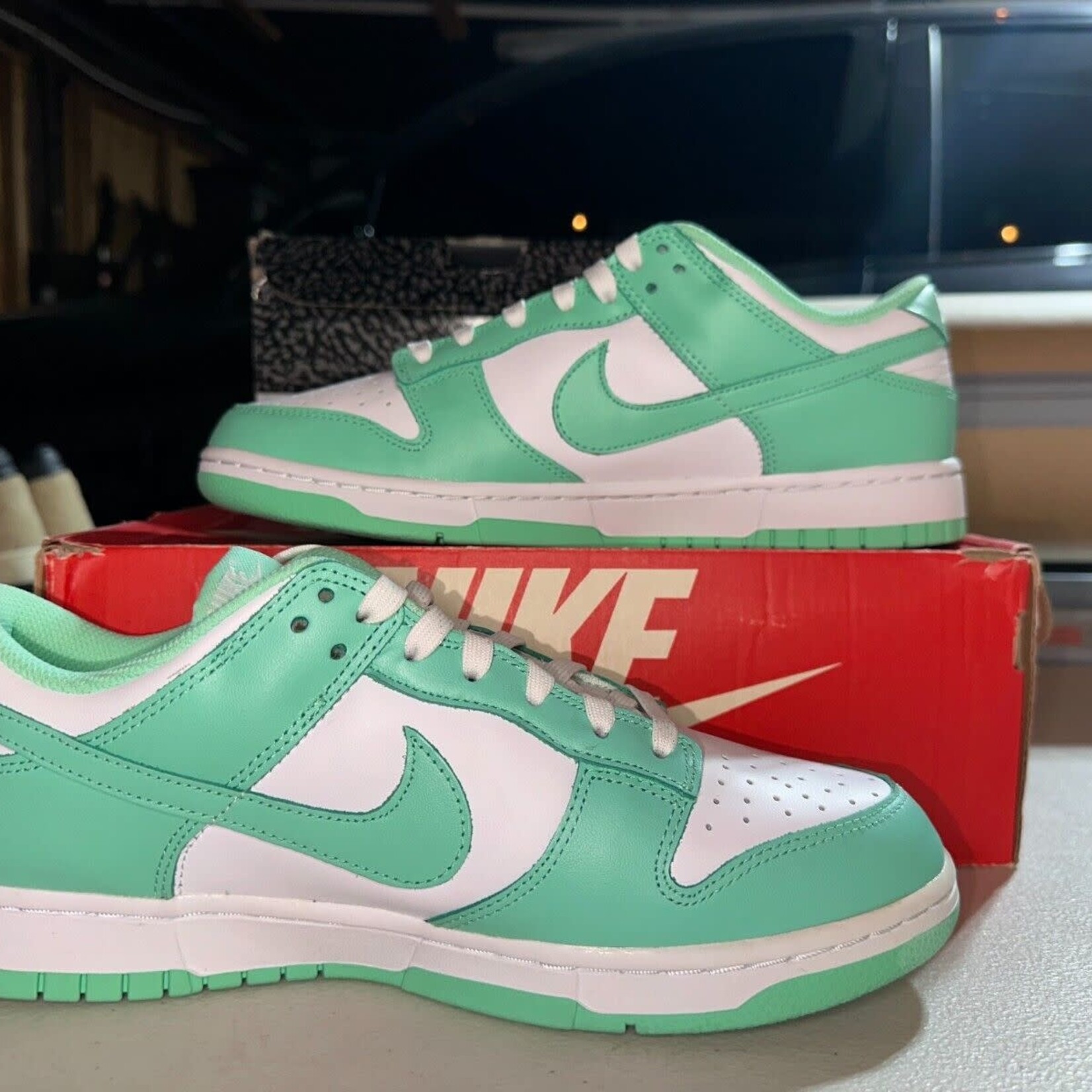 Nike Nike Dunk Low Green Glow