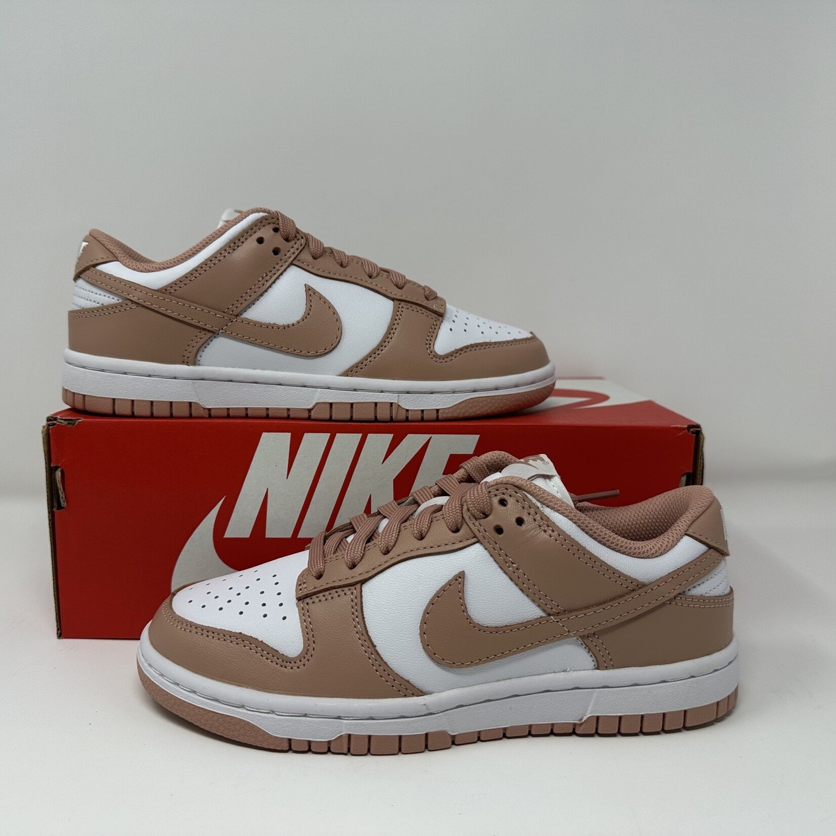 Nike Nike Dunk Low Rose Whisper