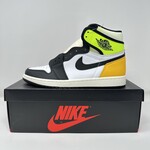 Jordan Jordan 1 Retro High White Black Volt University Gold