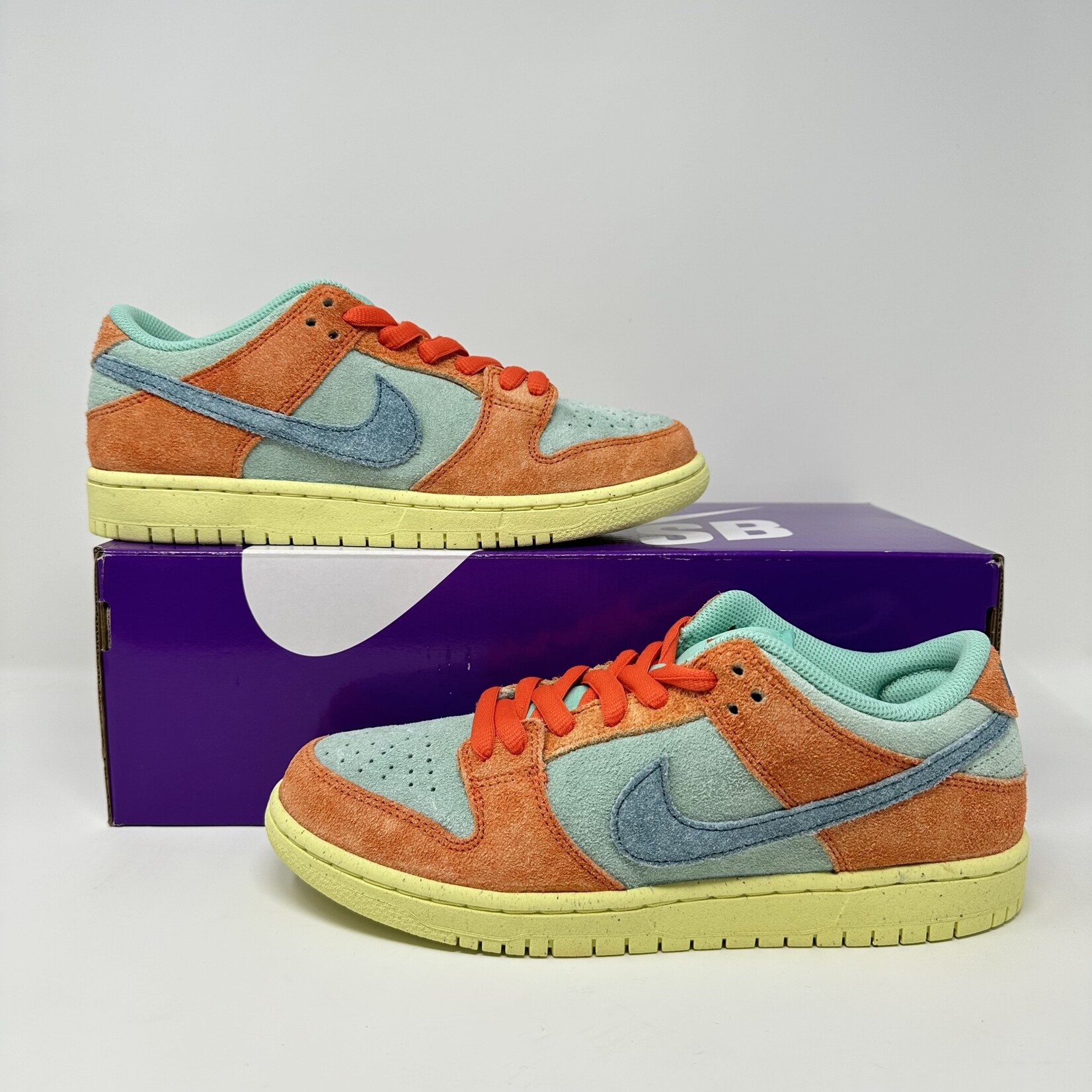 Nike Nike SB Dunk Low Orange Emerald Rise