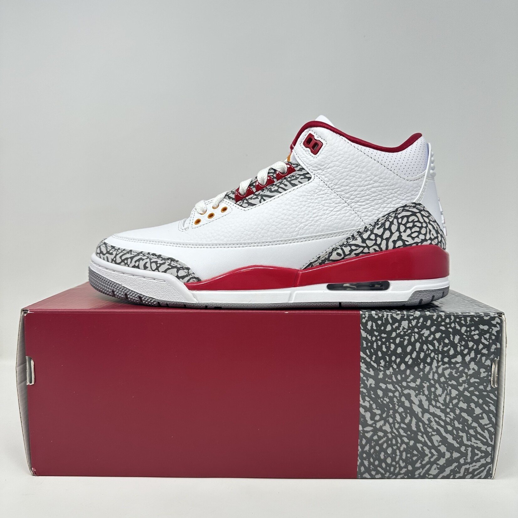 Jordan Jordan 3 Retro Cardinal Red