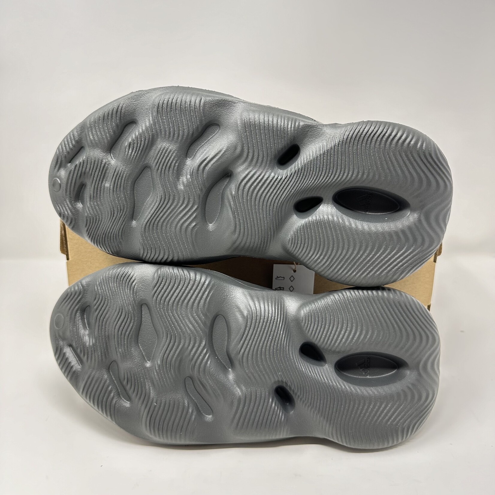 Adidas adidas Yeezy Foam RNR Onyx