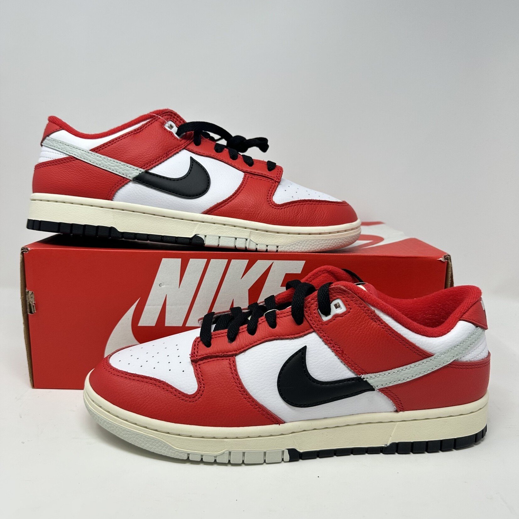 Nike Nike Dunk Low Chicago Split