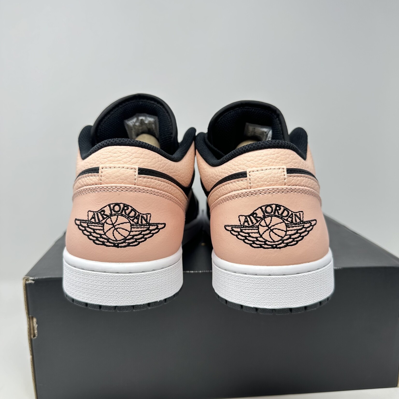 Jordan Jordan 1 Low Crimson Tint