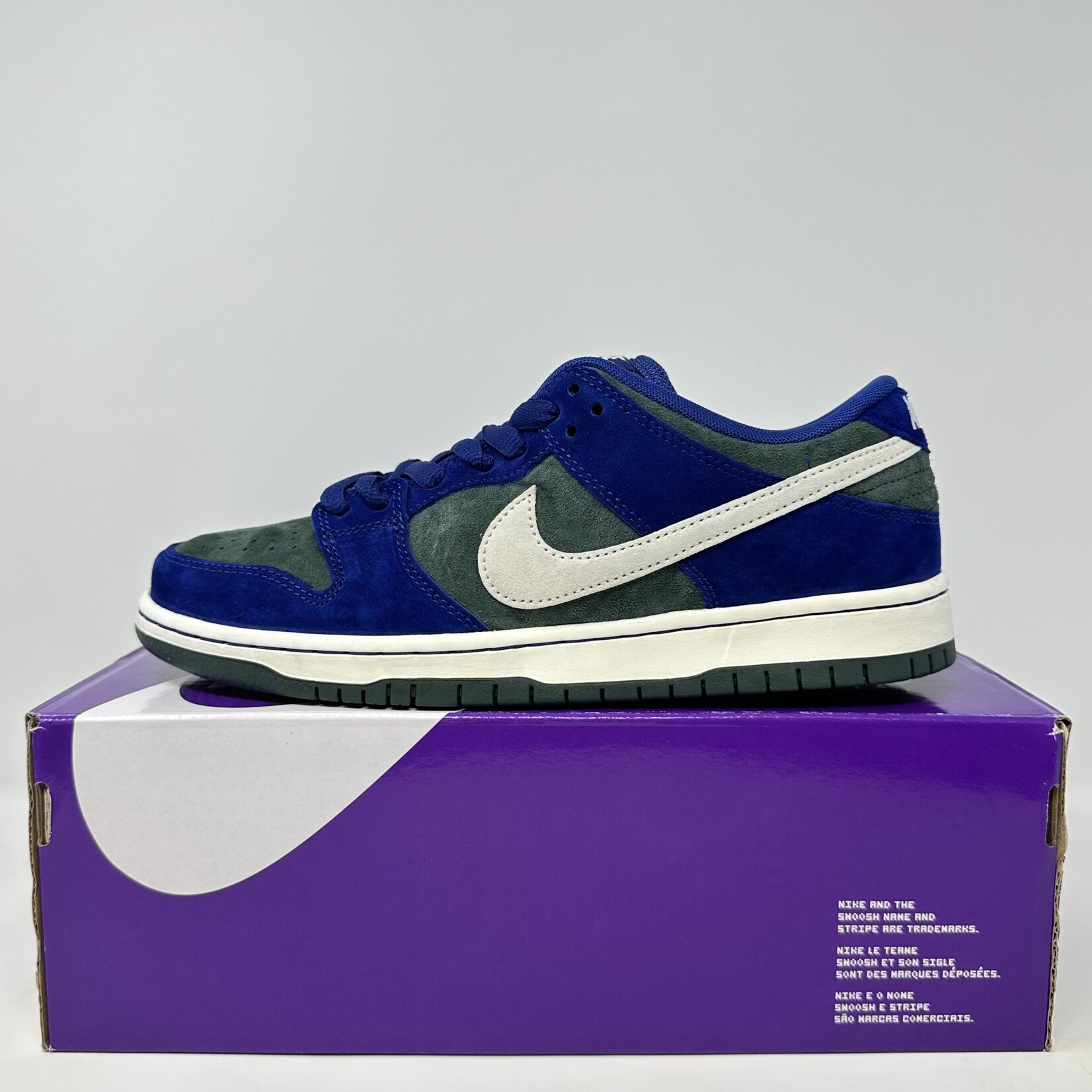 Nike Nike SB Dunk Low Deep Royal Blue