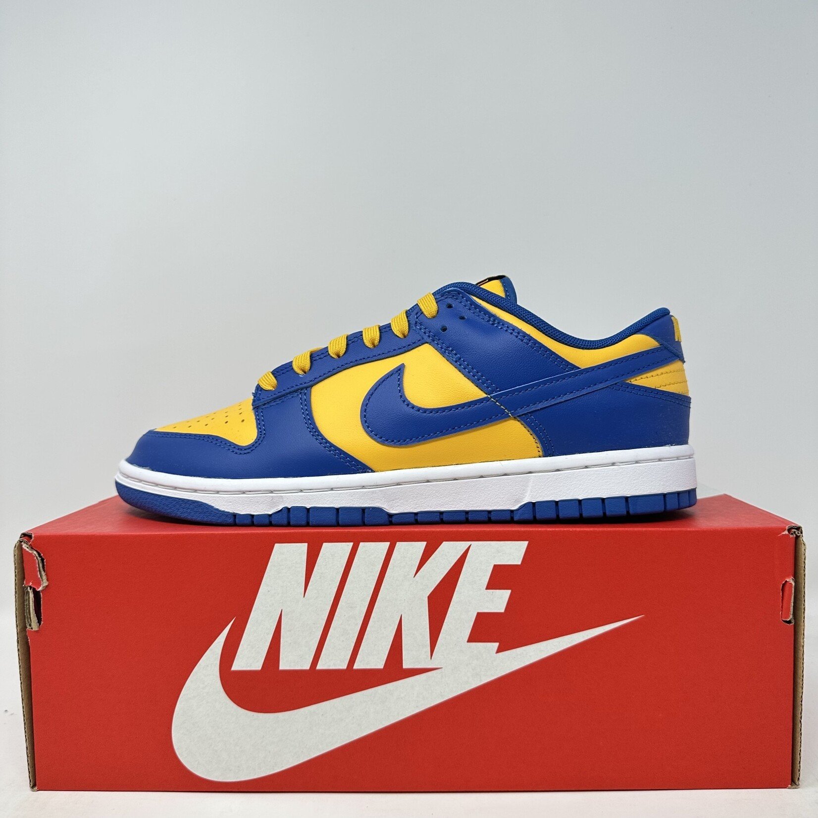 Nike Nike Dunk Low UCLA