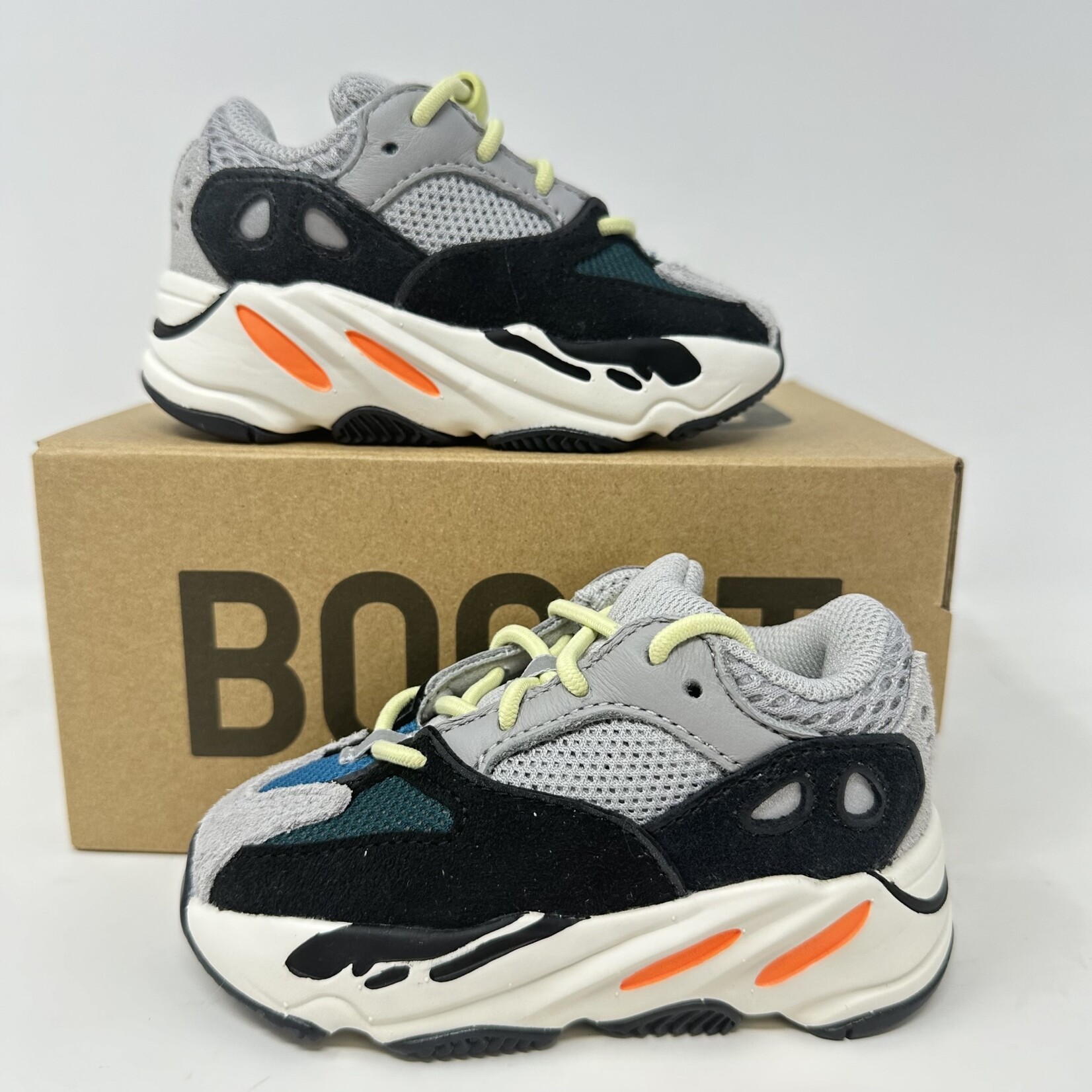 Adidas adidas Yeezy Boost 700 Wave Runner (Infants)