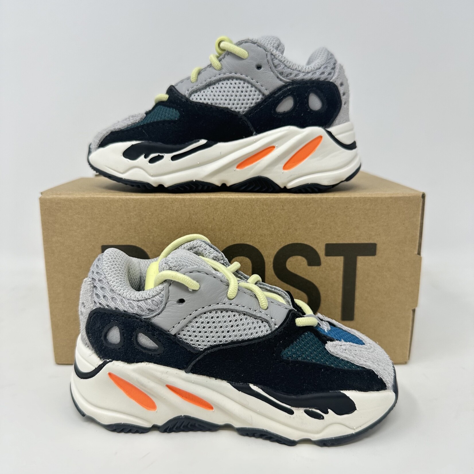 Adidas adidas Yeezy Boost 700 Wave Runner (Infants)