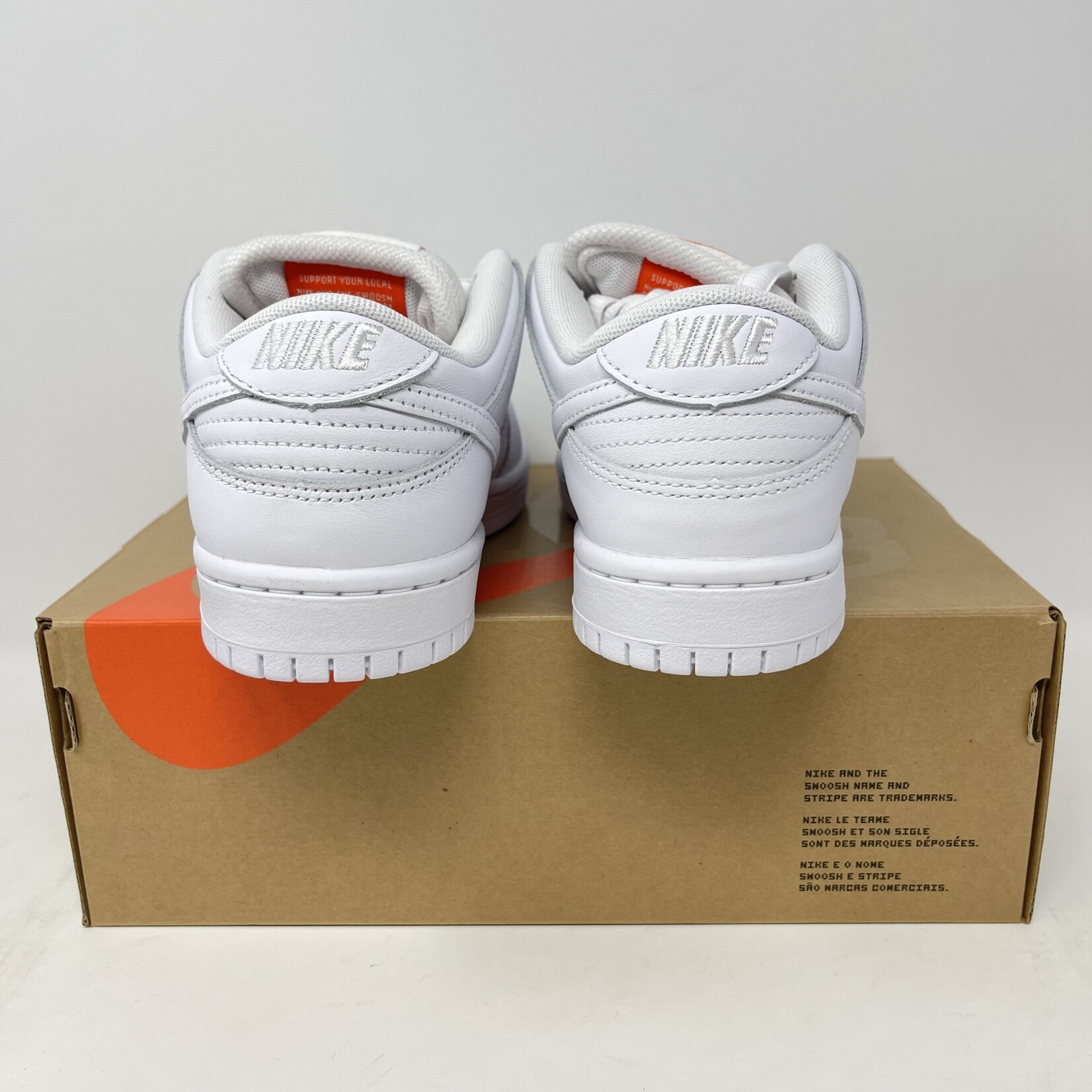 Nike Nike SB Dunk Low Pro Triple White