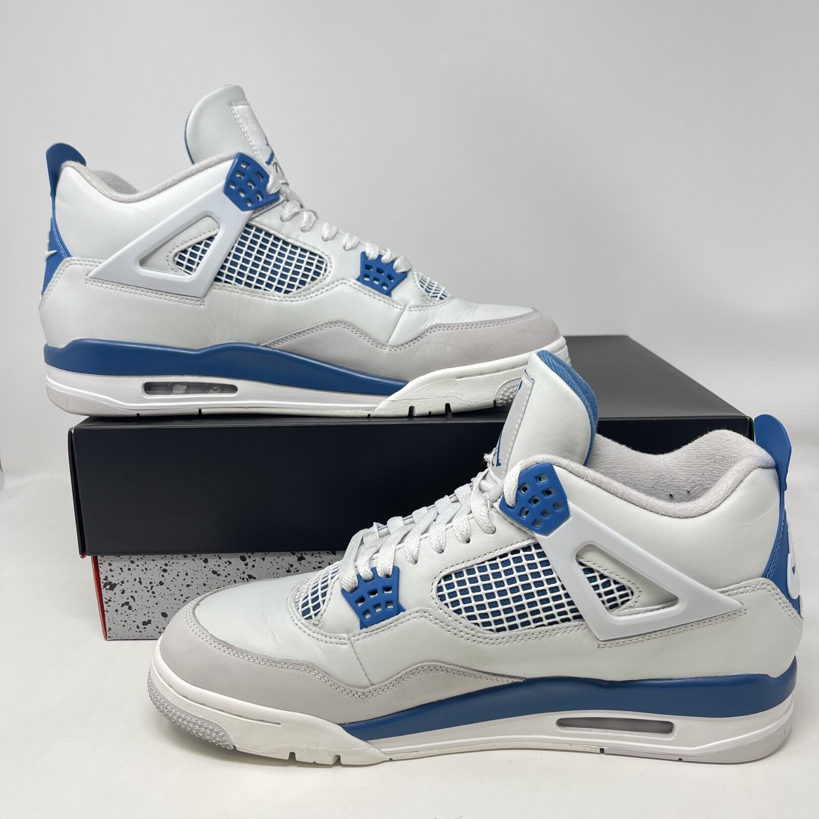 Jordan Jordan 4 Retro Military Blue (2024)