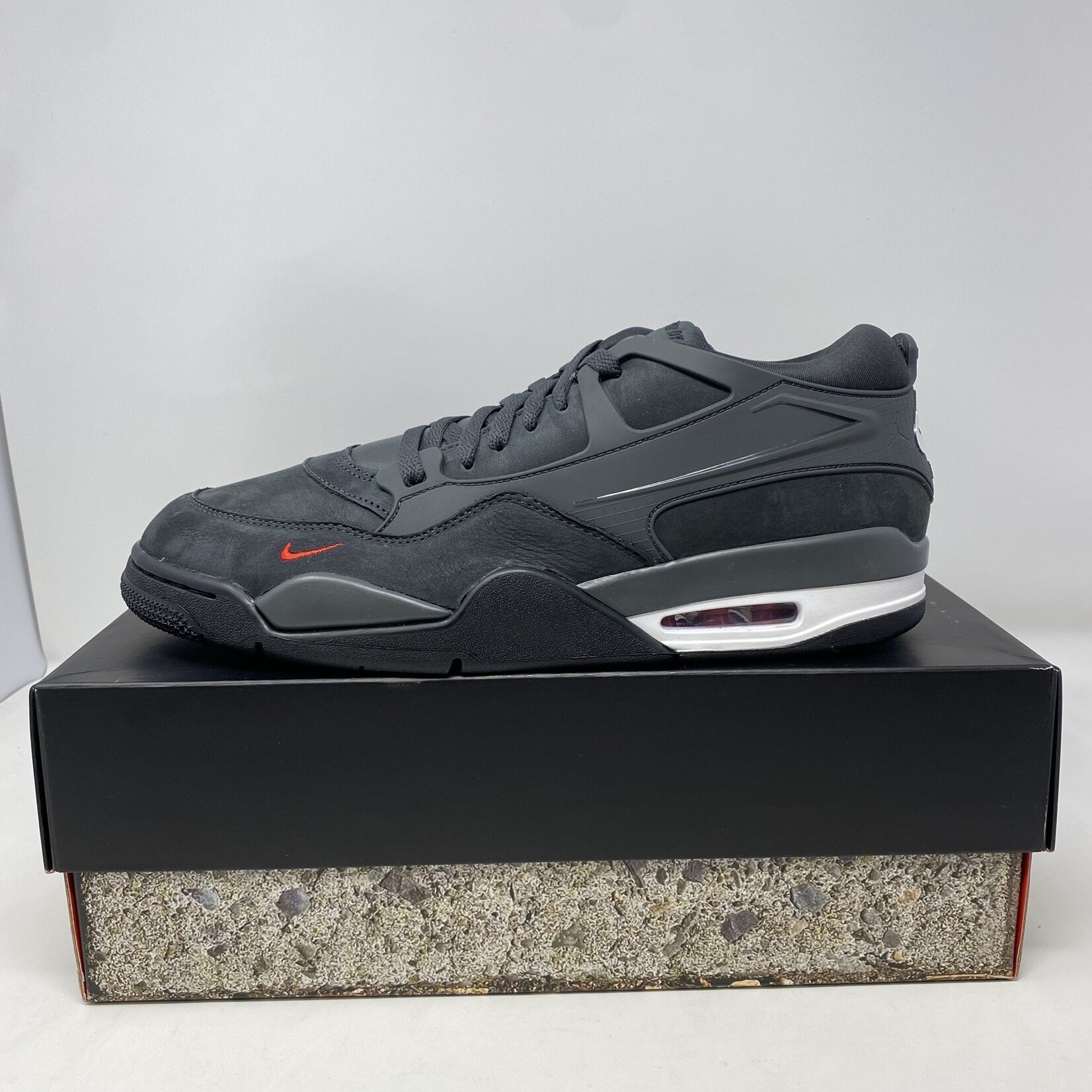 Jordan Jordan 4 RM SP Nigel Sylvester Driveway Grey