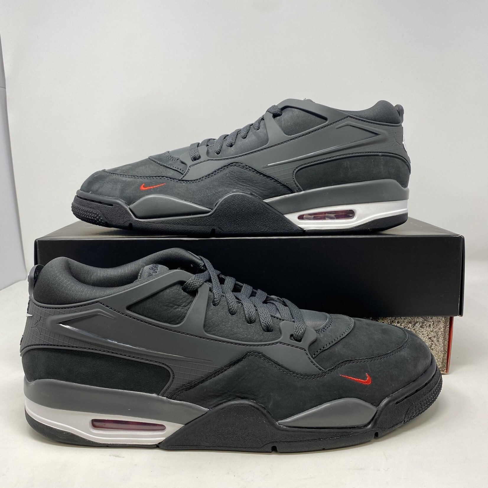 Jordan Jordan 4 RM SP Nigel Sylvester Driveway Grey