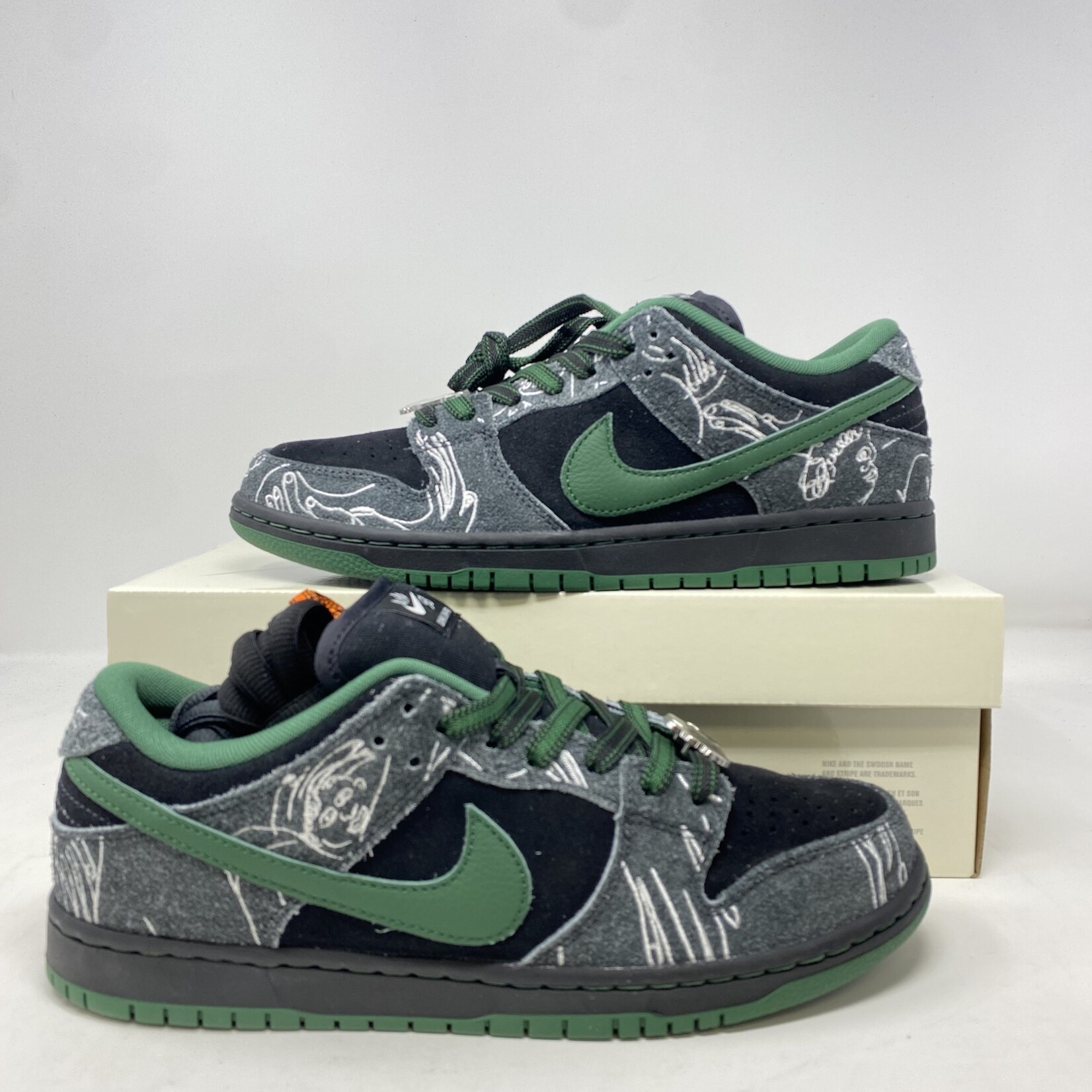 Nike Nike SB Dunk Low There Skateboards