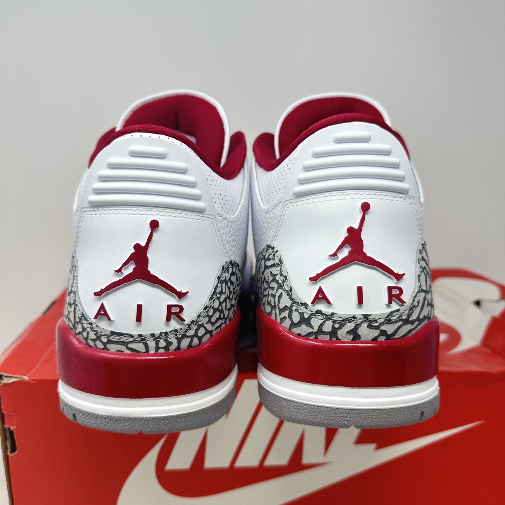 Jordan Jordan 3 Retro Cardinal Red