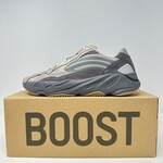 Adidas adidas Yeezy Boost 700 V2 Tephra