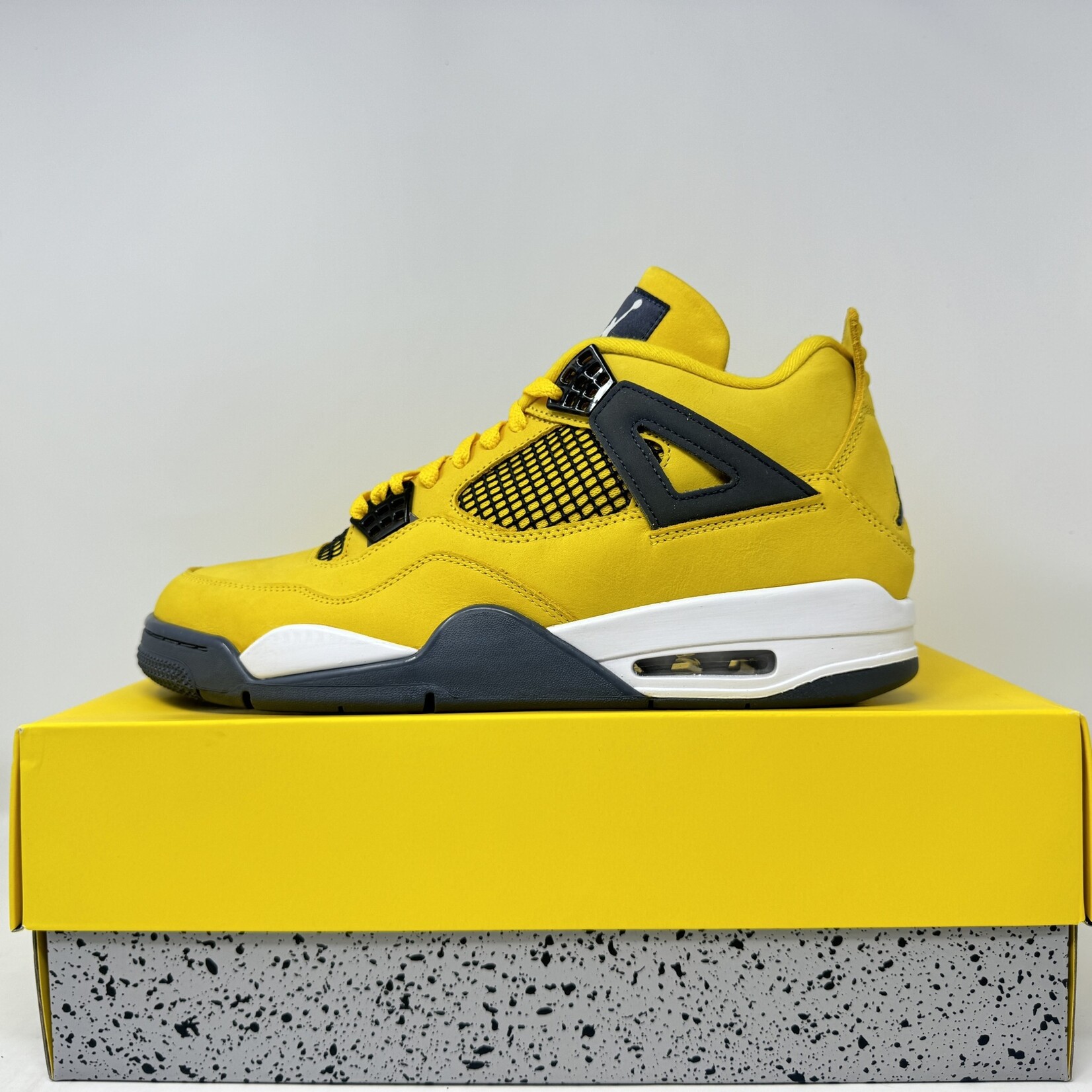 Jordan Jordan 4 Retro Lightning (2021)