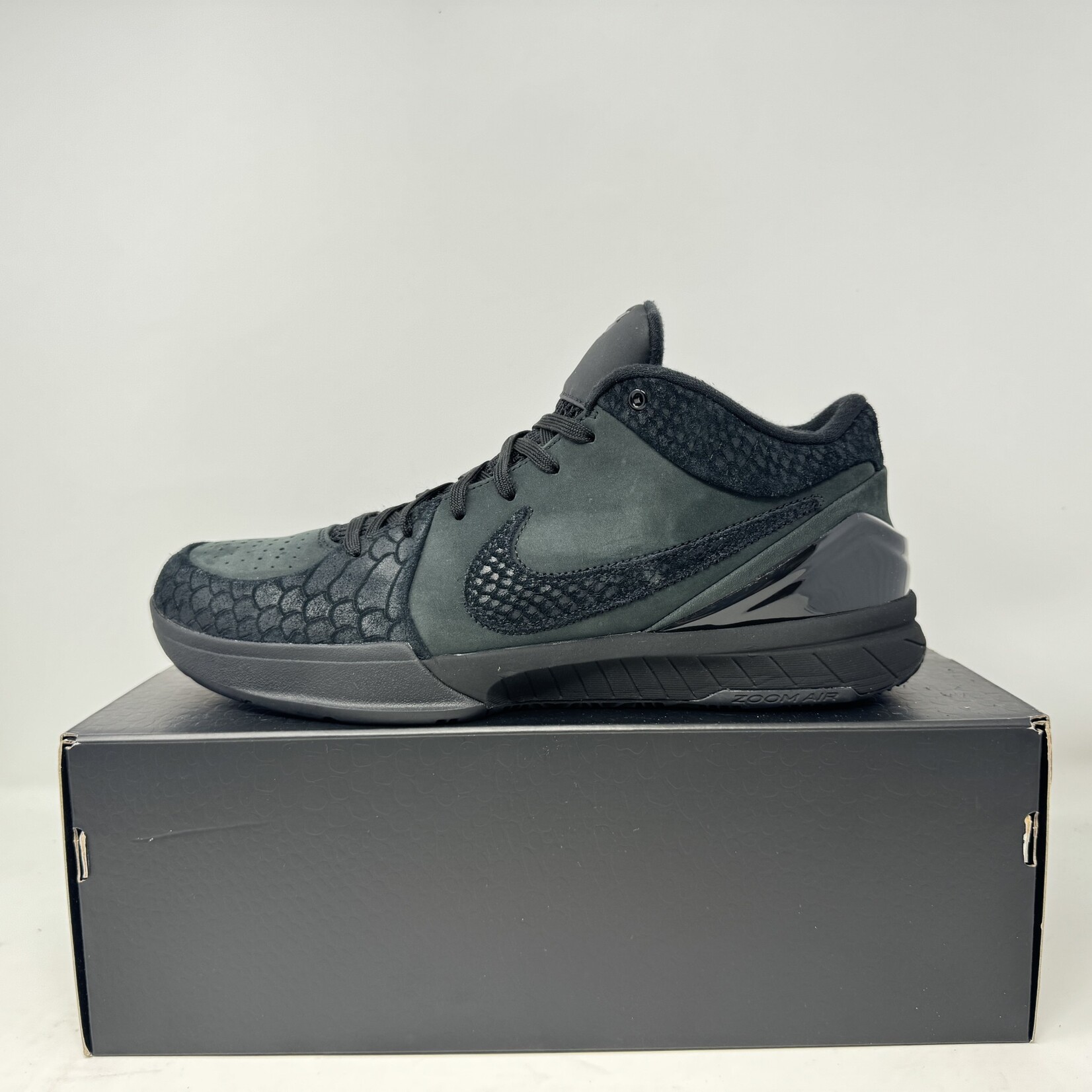 Nike Nike Kobe 4 Protro Gift of Mamba