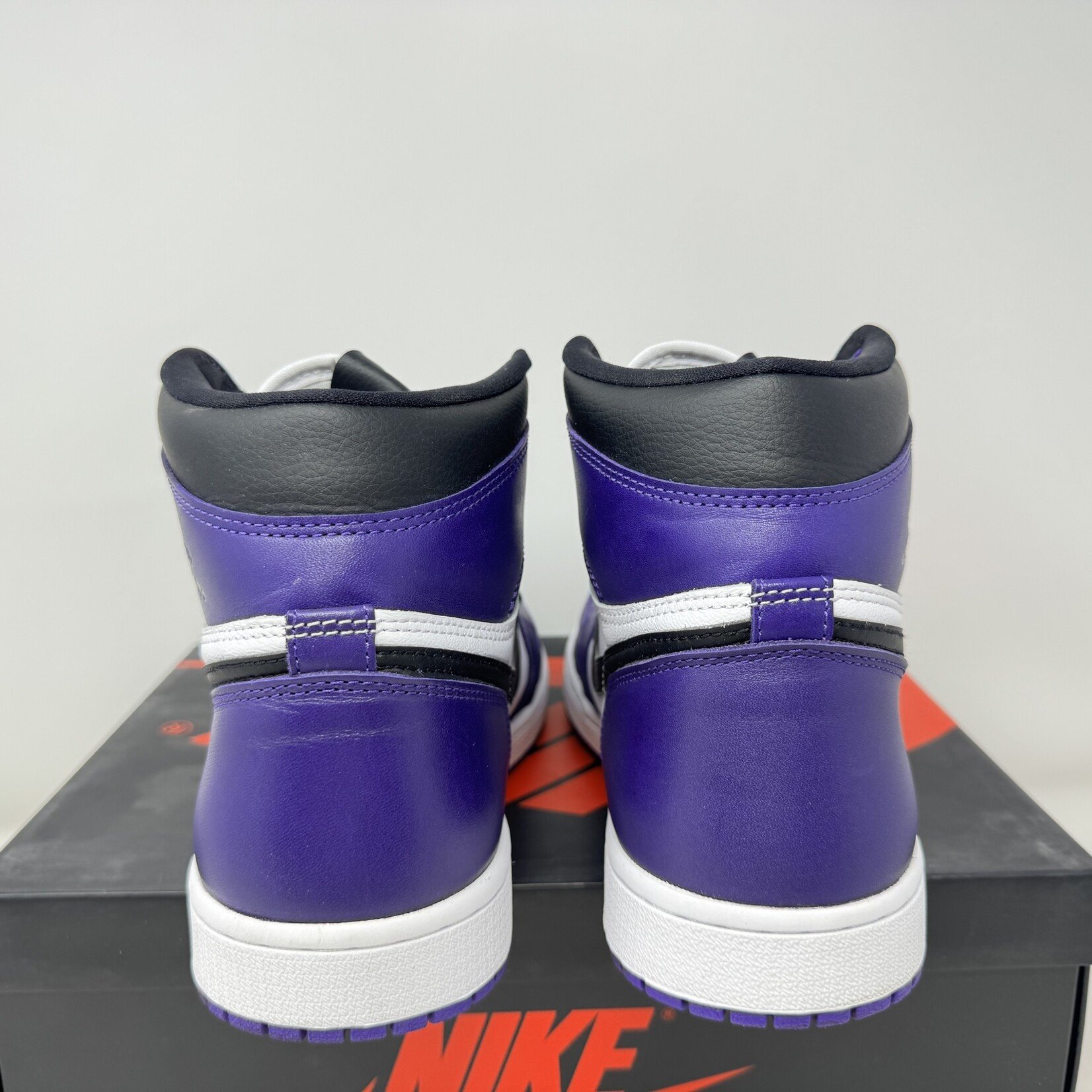 Jordan Jordan 1 Retro High Court Purple White